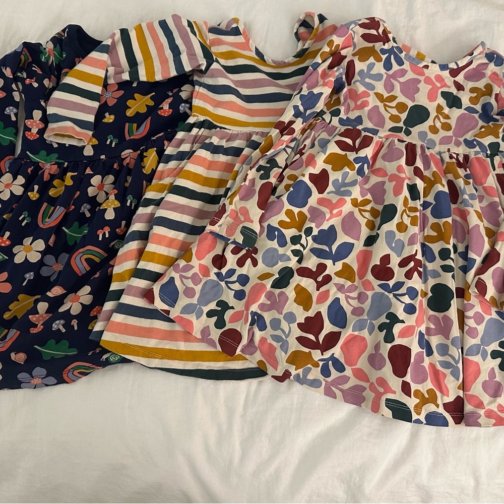 Hanna Andersson bundle of 3 size 5 dresses. Gently used condition.